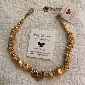 Betsy Simpson gold necklace